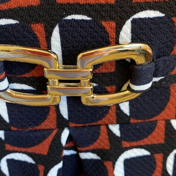 En Focus Studio Professional Dress - Picture 5 of 8